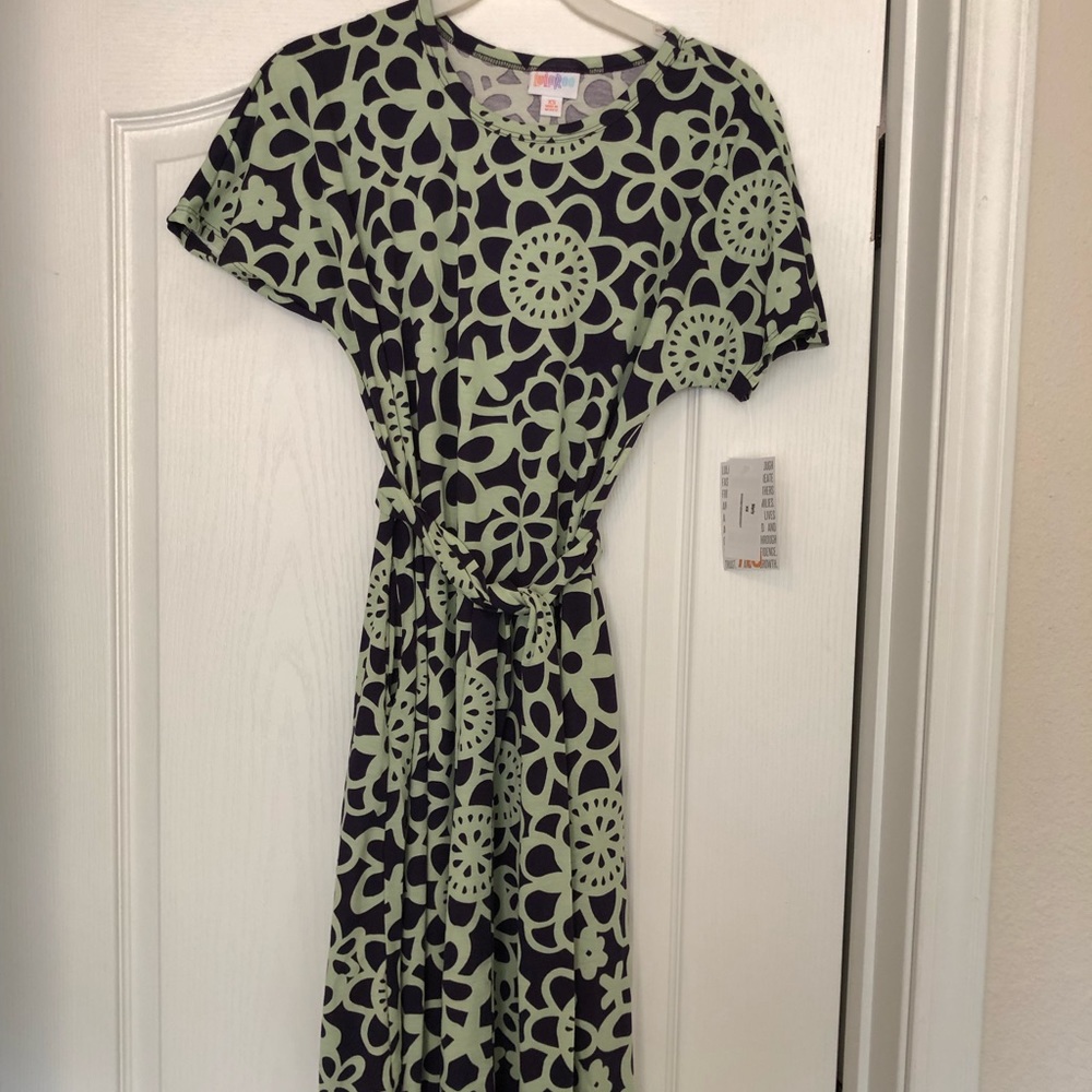 BMWT Lularoe Marly Size XS Navy/Green